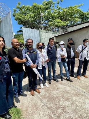 CNDH participa en mesa de diálogo entre autoridades del gobierno federal, a petición de personas pobladora de Aguililla, Michoacán