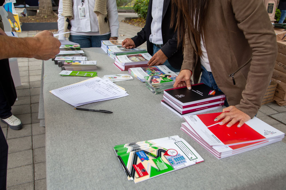 Encuentro Internacional - Proyecto integral Cultura de Paz, Igualdad y DDHH, repensar lo humano. Actividades.