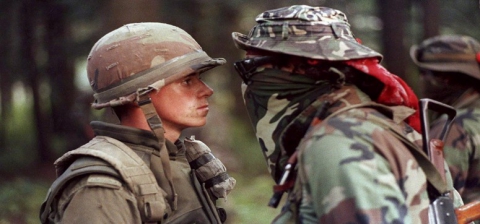 Crisis de Oka, Quebec, Canadá por despojo de tierras a pueblos originarios 
