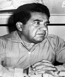 Muere Demetrio Vallejo, dirigente obrero, líder de los trabajadores ferrocarrileros, defensor del derecho de huelga, por lo que estuvo preso en 1959