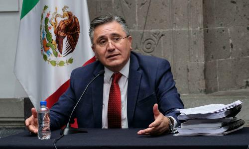 Entrevista al Presidente de la Comisión Nacional de los Derechos Humanos, Luis Raúl González Pérez, posterior a la conferencia de prensa referente a la entrega del Informe de Actividades 2018 de la CNDH al Ejecutivo Federal.