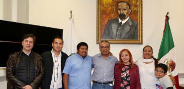 Galería. Reunion con egresados normal Ayotzinapa