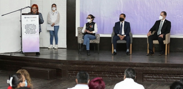 La presidenta de la CNDH, Rosario Piedra Ibarra, habló sobre la recomendación 35/2021 en el Centro de Prevención y Readaptación Social Santiaguito, Estado de México.