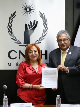 CNDH y SNTE firman convenio de colaboración para realizar actividades de promoción y defensa de los DDHH, además de consolidar una cultura de paz 